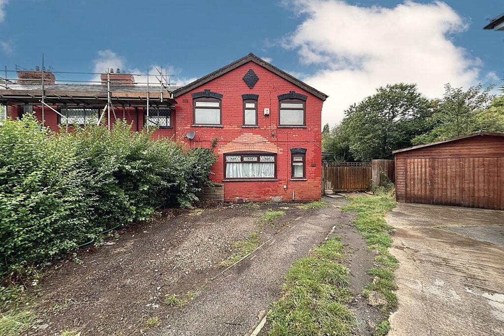 22 Lundy Avenue