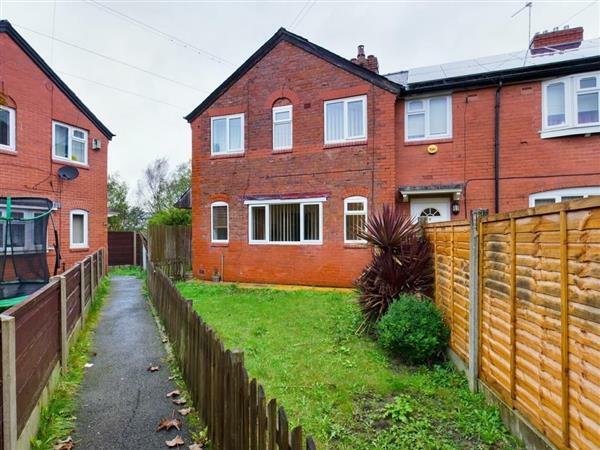 8 Skipton Avenue