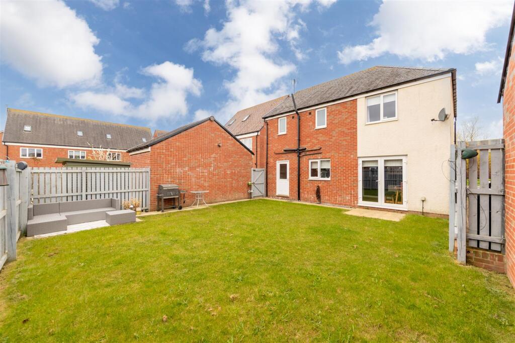 9 Lambley Way