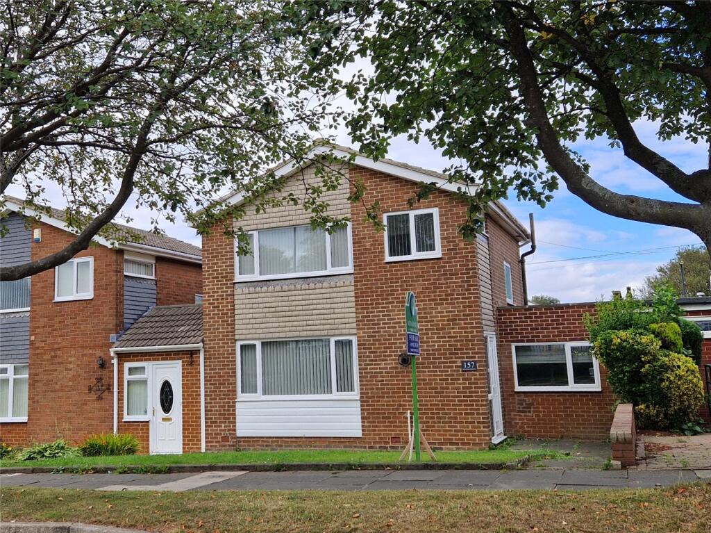 157 Hillhead Parkway