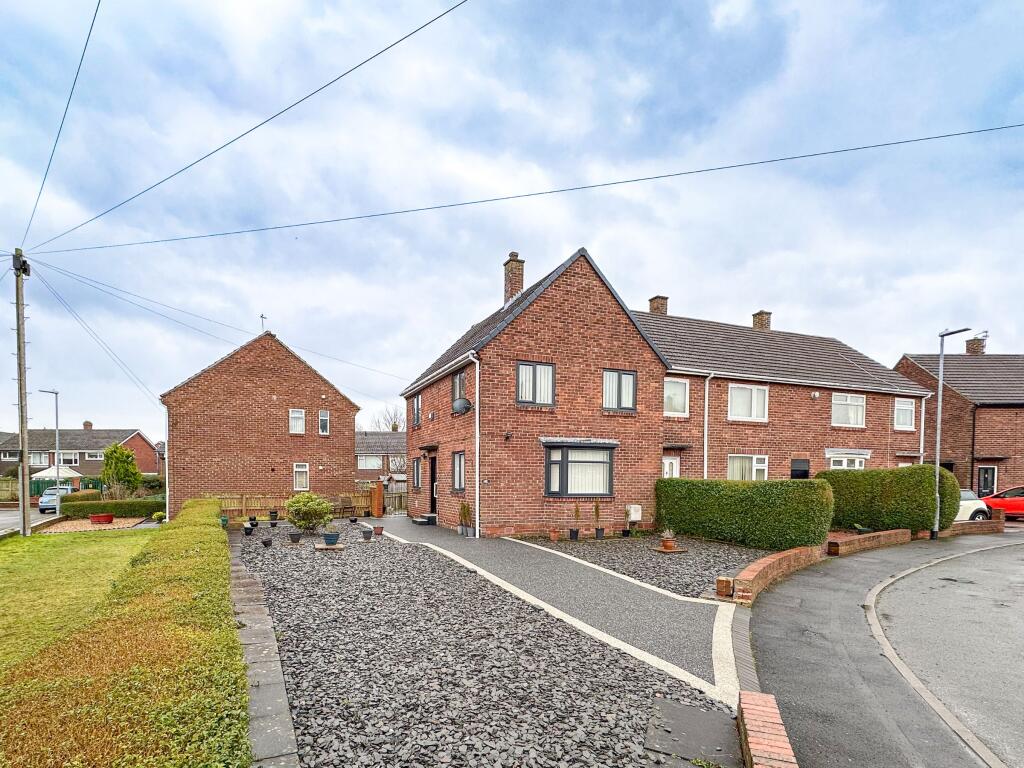 2 Woodside Way