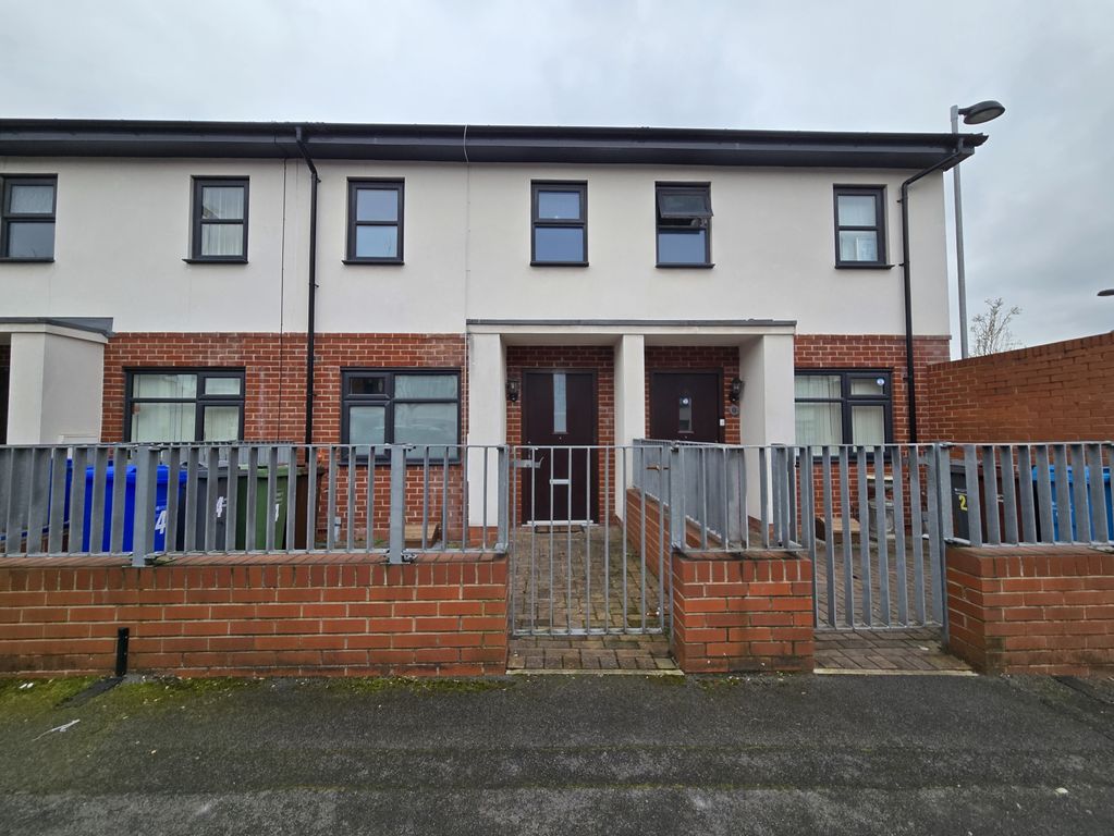 4 Trautmann Close