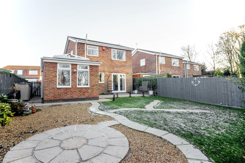12 Malaga Close