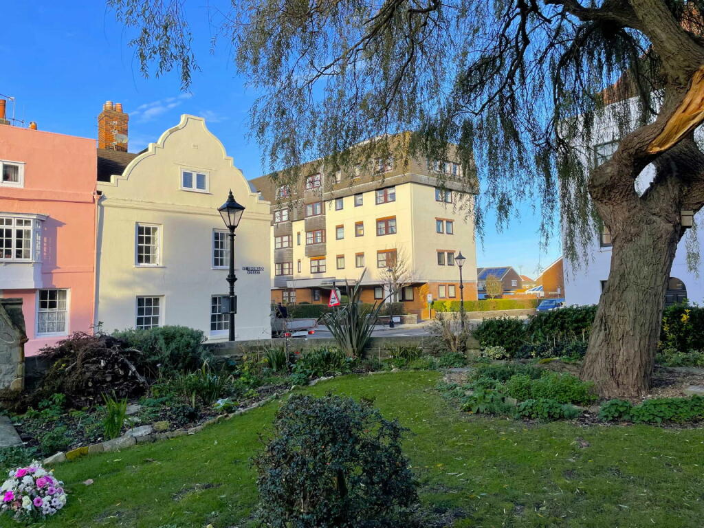 Lombard Court, Lombard Street
