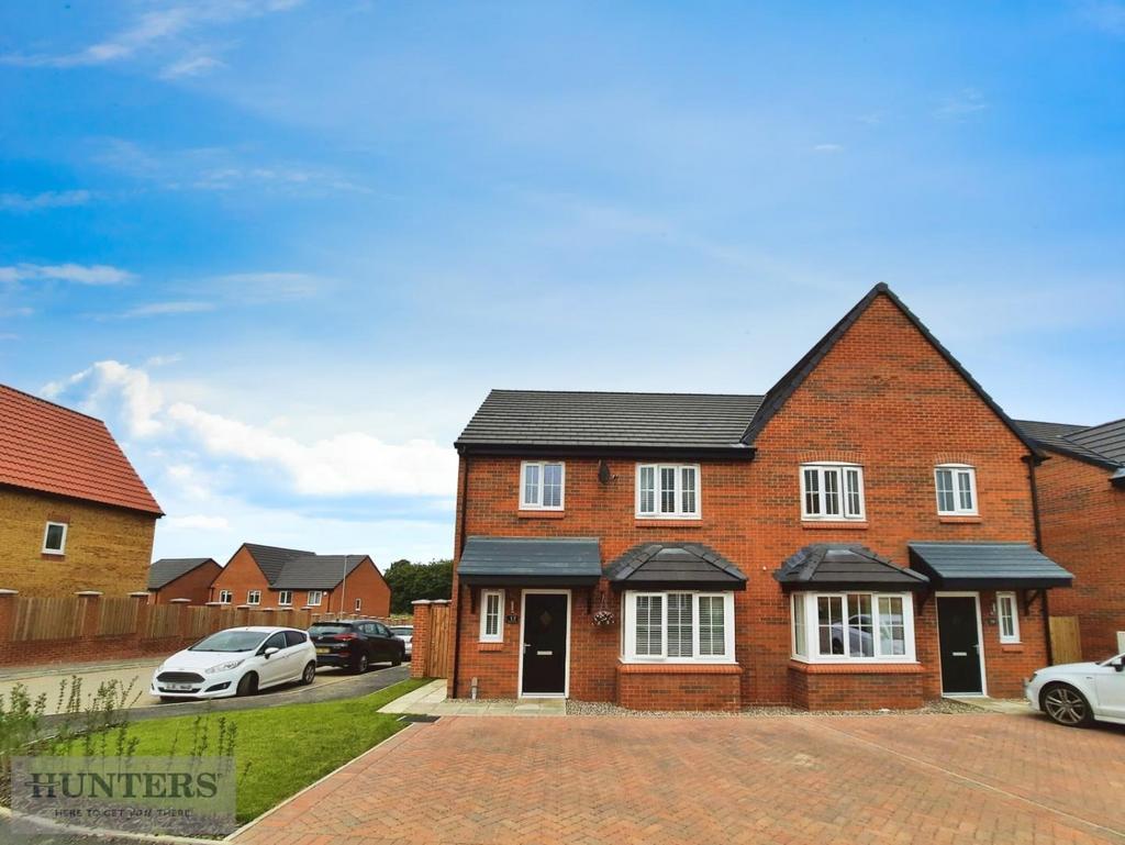 17 Plantation Close