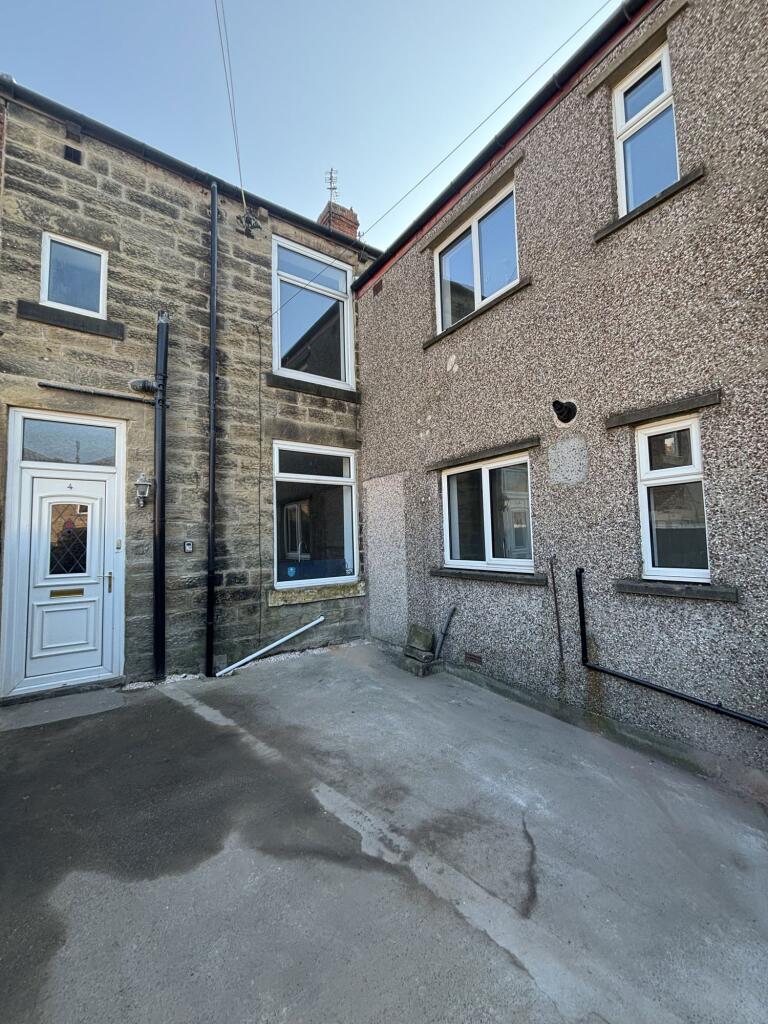 4 Gladstone Terrace
