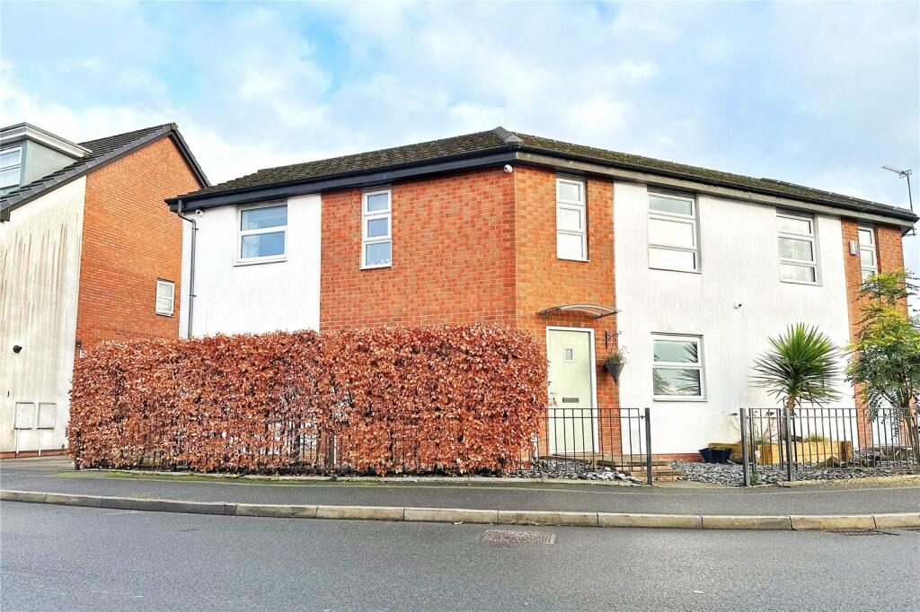34 Ivy Graham Close