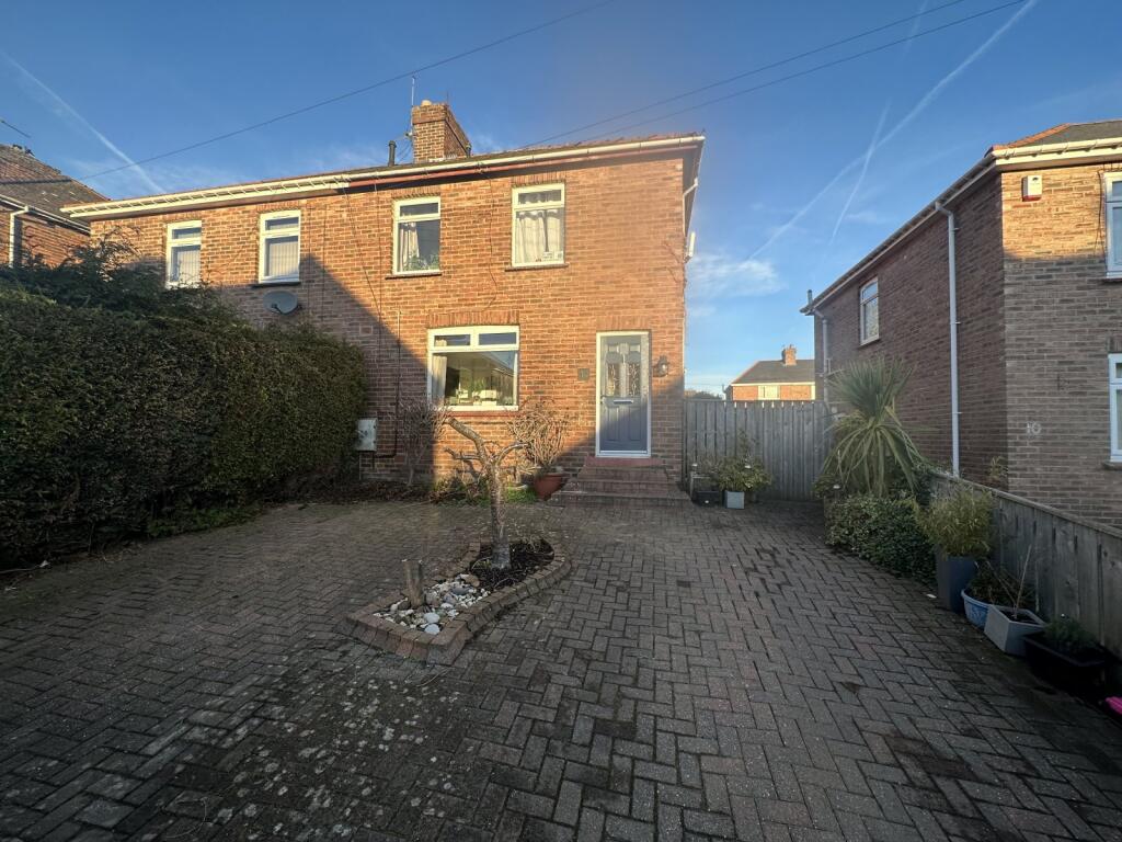 12 Alderdene