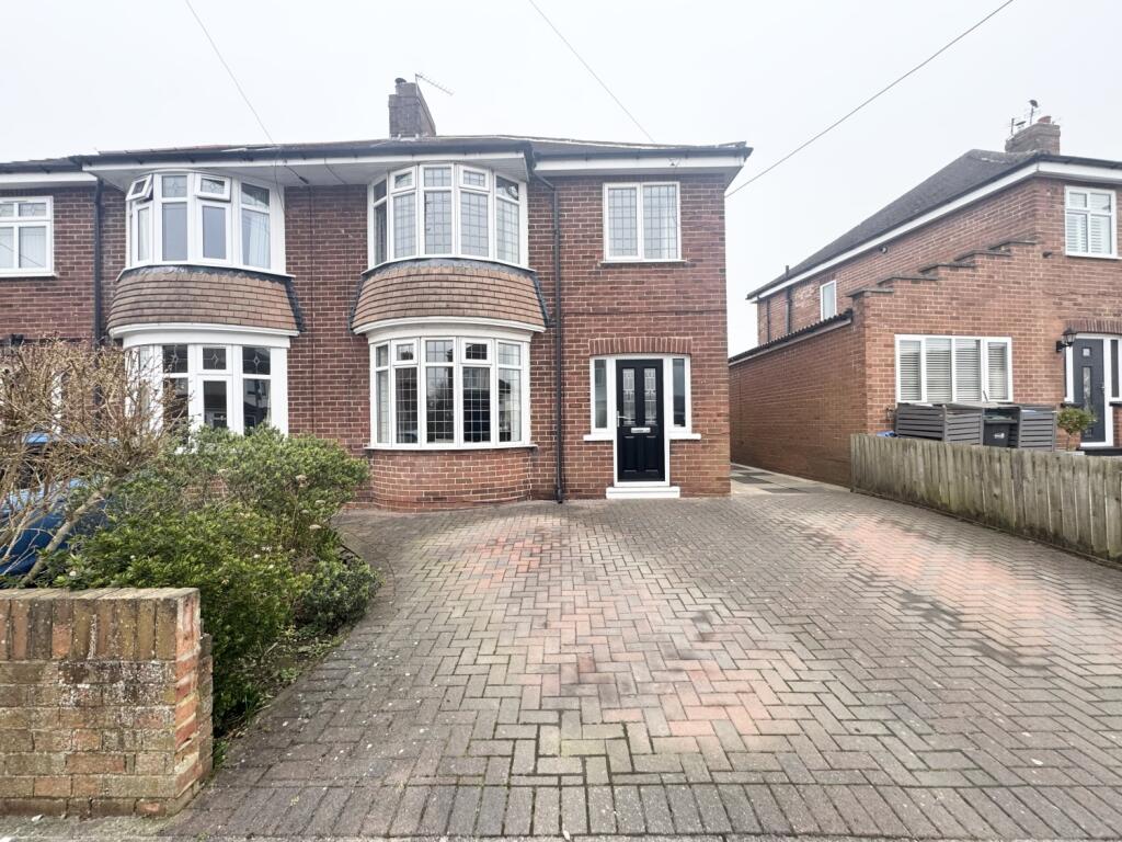 24 Boynston Grove
