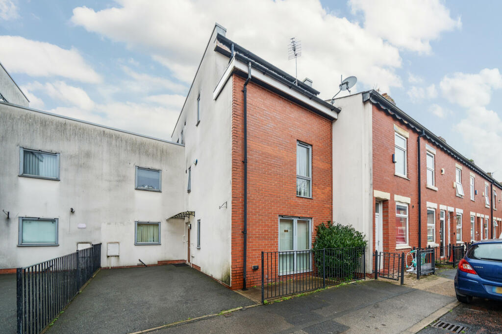 11 Sherrington Street