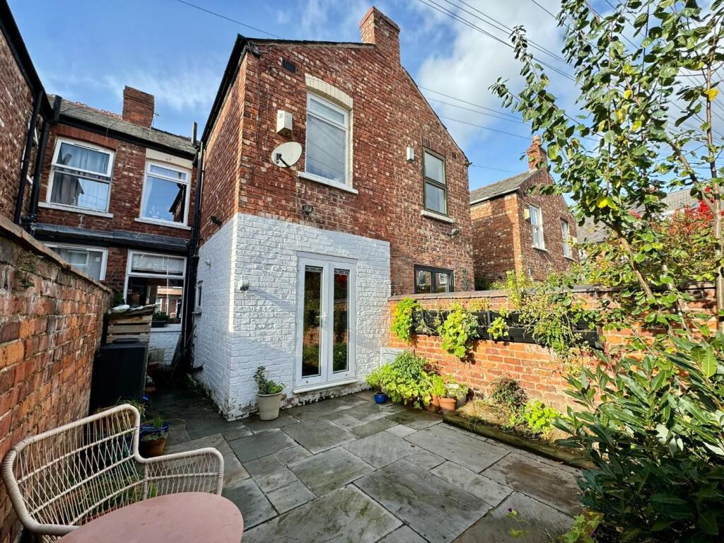 7 Westminster Avenue