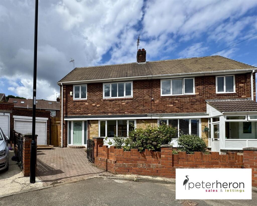 4 Hanby Gardens